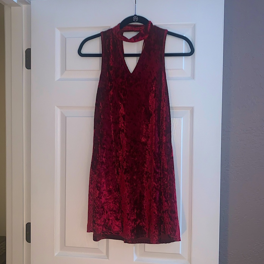 Altar’d State Crushed Velvet Dress Size Small
